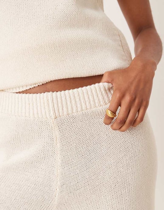 ASOS DESIGN koord tyngd ren stickad vida byxor i sten - Image 2