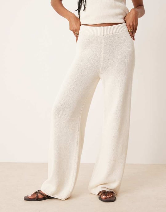 ASOS DESIGN koord tyngd ren stickad vida byxor i sten - Image 3