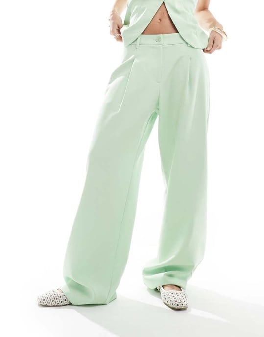 Miss Selfridge koordinera skräddarsydda vida byxor i matcha grönt - Image 2
