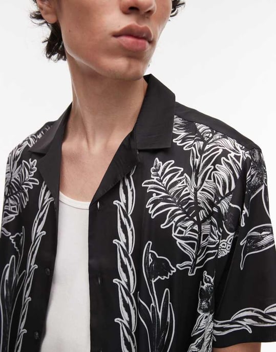 Topman kortärmad skjorta med randig tryck i svart - Image 3