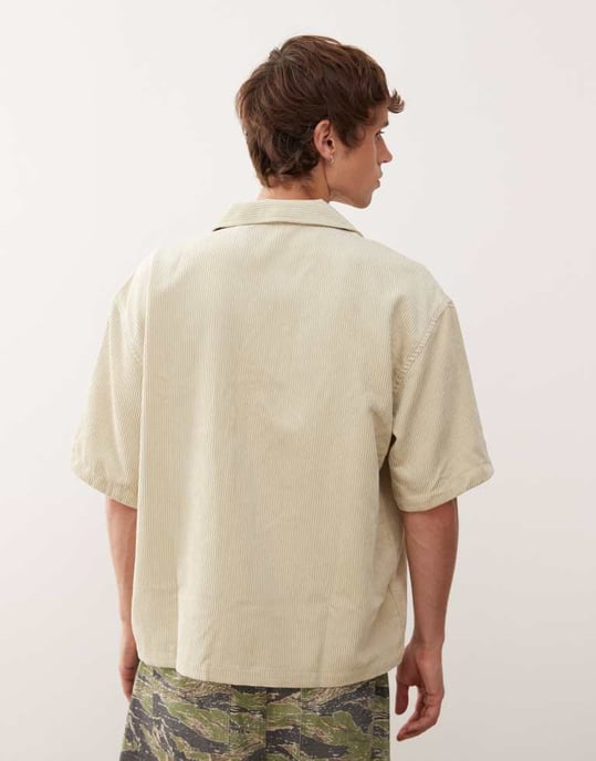 Weekday oversized kordfrotté skjorta med vikkrage i beige - Image 3