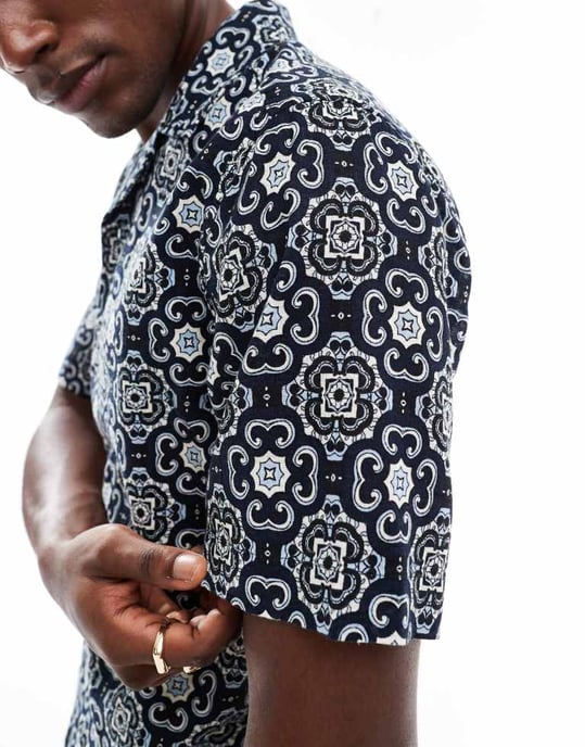 ONLY & SONS krage skjorta med kakel paisley mönster i marinblått - Image 2