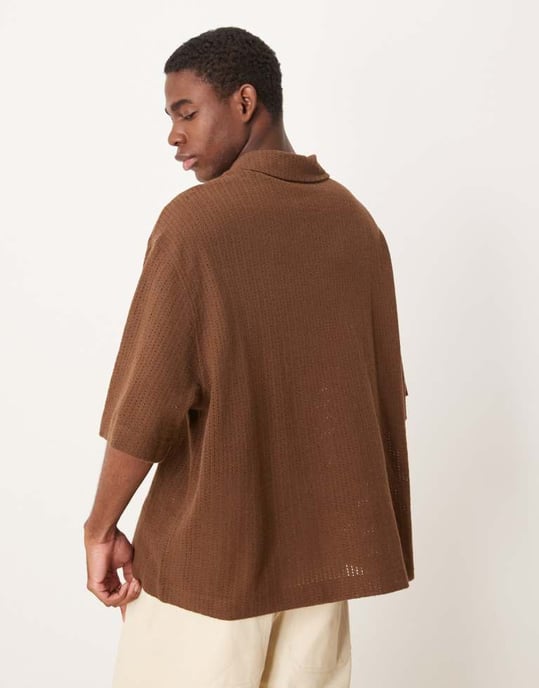ASOS DESIGN boxig oversize överdel i virkat i brunt - Image 4