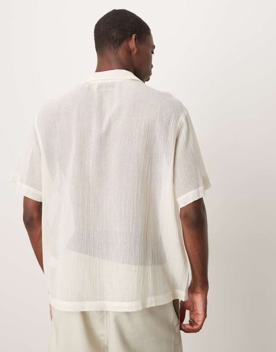 ASOS DESIGN boxig genomskinlig texturerad skjorta med broderi på bröstet i ecru - Image 3