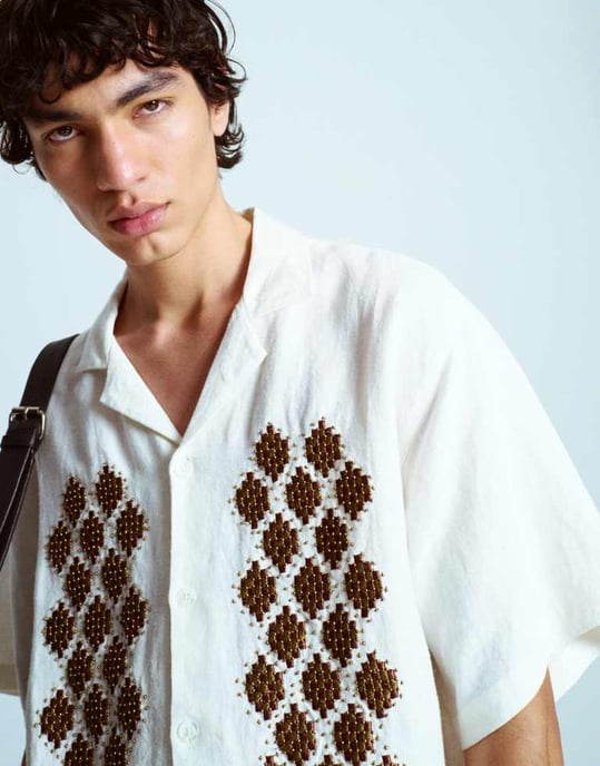 Topman premium pärlbroderad tröja i ecru - Image 2
