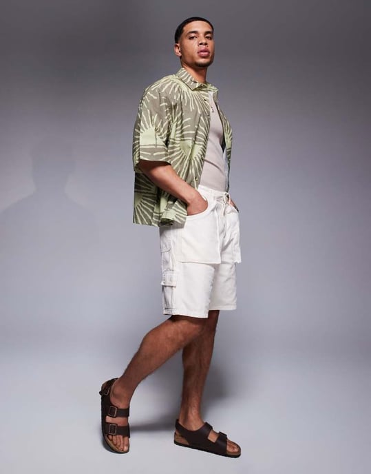 ASOS DESIGN oversized skjorta med soltryck i brunt - Image 2
