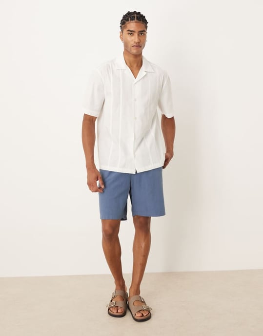 ASOS DESIGN avslappnad skjorta med kregellinjer i vitt - Image 2