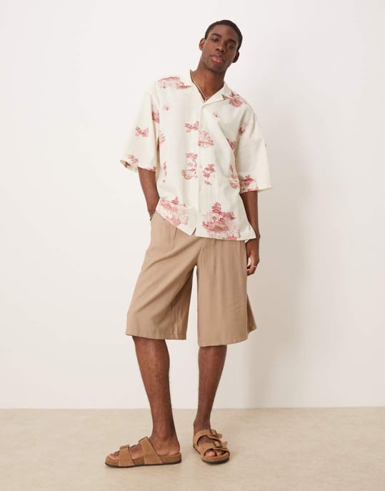 ASOS DESIGN oversized kavajskjorta med landskapsmotiv i beige - Image 3