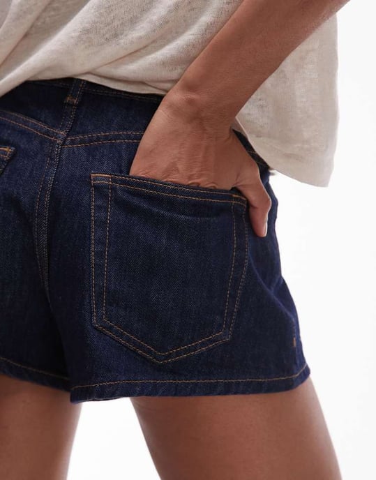 Topshop denim knicker shorts i indigo tvätt - Image 3