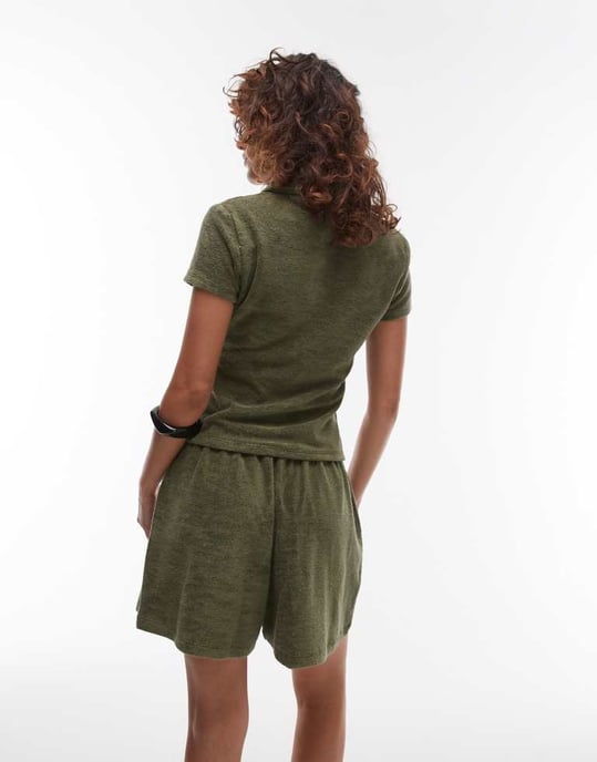 Topshop handdukstyg shorts med dragsko i khaki - Image 4