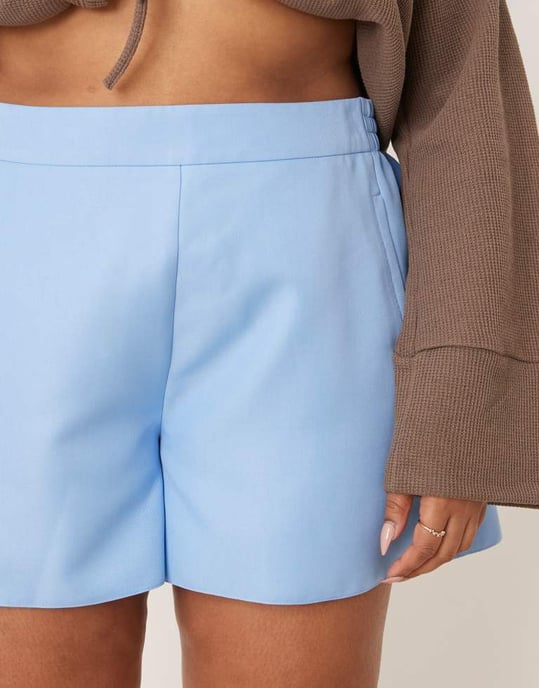 ASOS DESIGN Curve skräddarsydda linne-look lösa boxershorts i ljusblått - Image 3