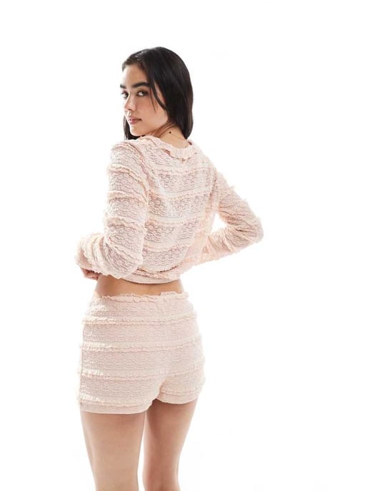 Vero Moda volangspets hotpants-set i rosenrosa - Image 4