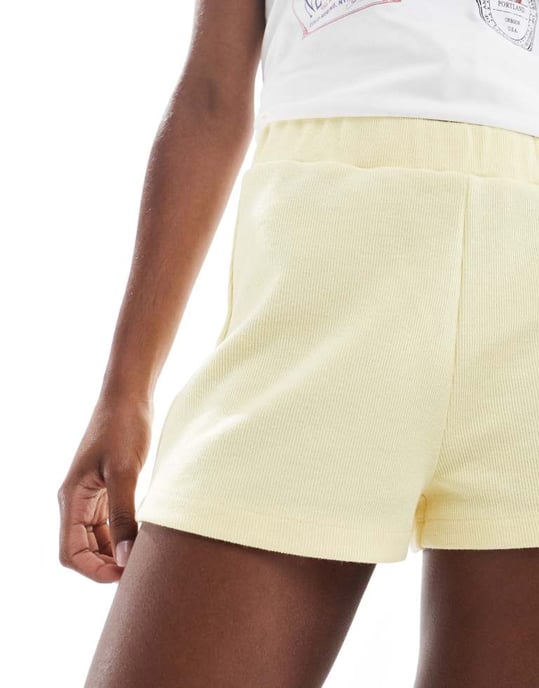 Miss Selfridge ribbad kort co-ord i smör - Image 3