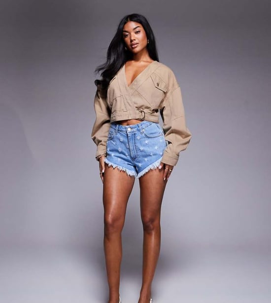ASOS X THE SOURCED COLLECTION slitna mikrodenimshorts - Image 1