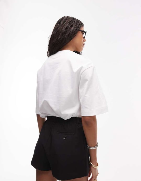 Topshop koord mini vinge skräddarsydd shorts i svart - Image 3