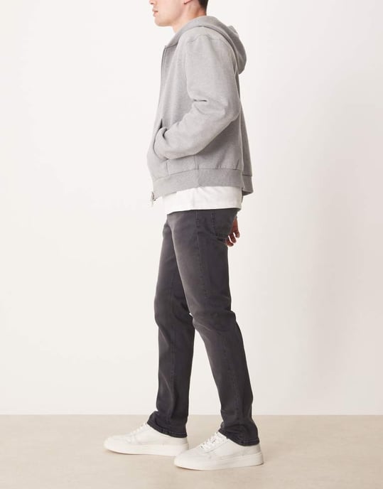 ASOS DESIGN slim jeans i tvättad svart - Image 3