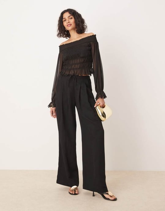 ASOS DESIGN bardot rynkad långärmad topp i svart - Image 3