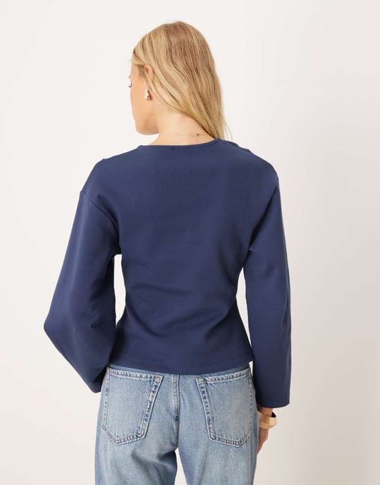 ASOS DESIGN rundad kokongärmad knapp-up koord topp i marinblå - Image 3