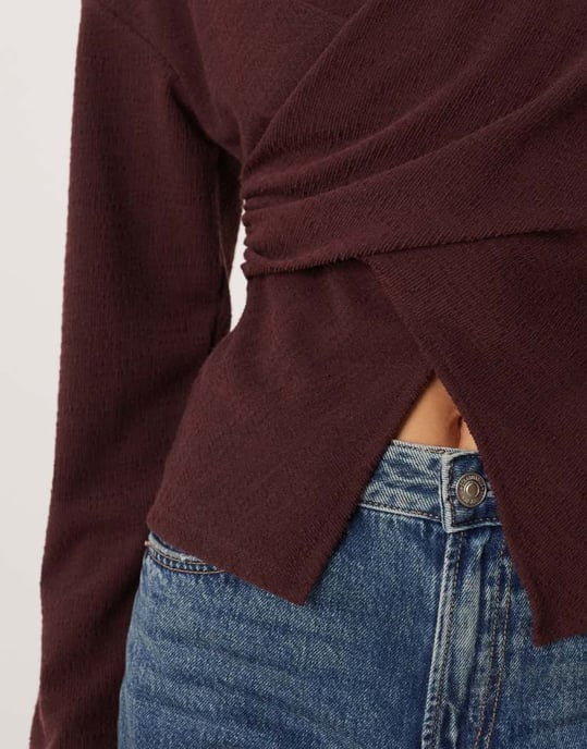 ASOS DESIGN texturerad omslag med lång ärm i burgundröd - Image 4