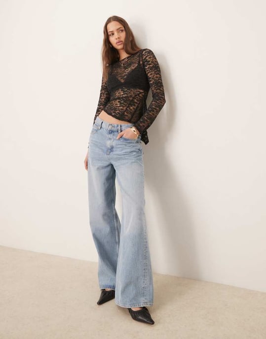 ASOS DESIGN långärmad spetsblus med volangdetalj i svart - Image 2
