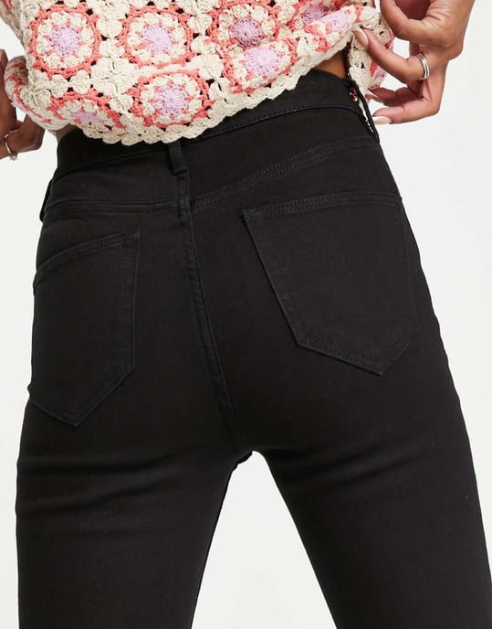 Miss Selfridge Petite skinny jean in black - Image 4