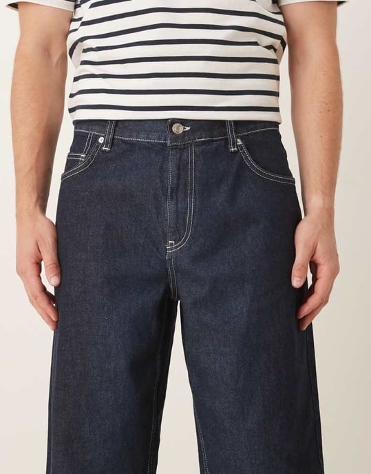 ASOS DESIGN koord lös rak jeans i indigo med ecrufärgade sömmar - Image 4