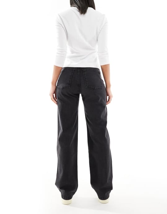 Cotton On stretch raka jeans i svart - Image 2