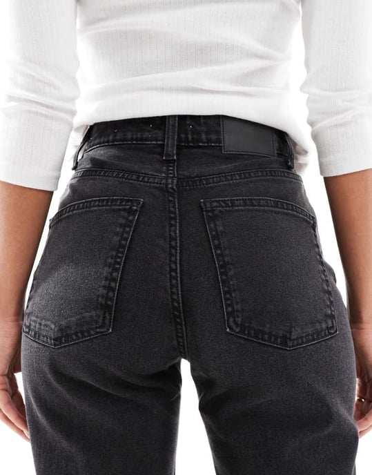 Cotton On stretch raka jeans i svart - Image 4