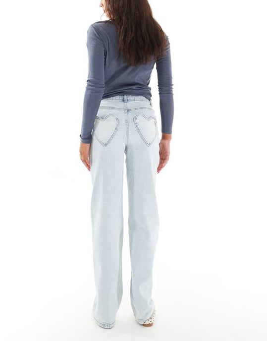 Miss Selfridge hjärta ficka raka ben jeans i isblekt tvätt - Image 2