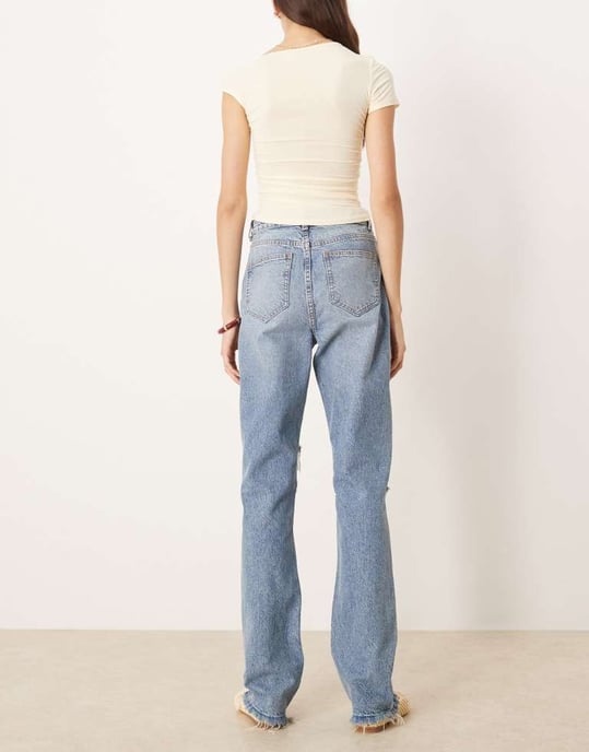 ASOS DESIGN Höga midje raka jeans i ljus tvätt med hål Circulär Design-kollektion - Image 2