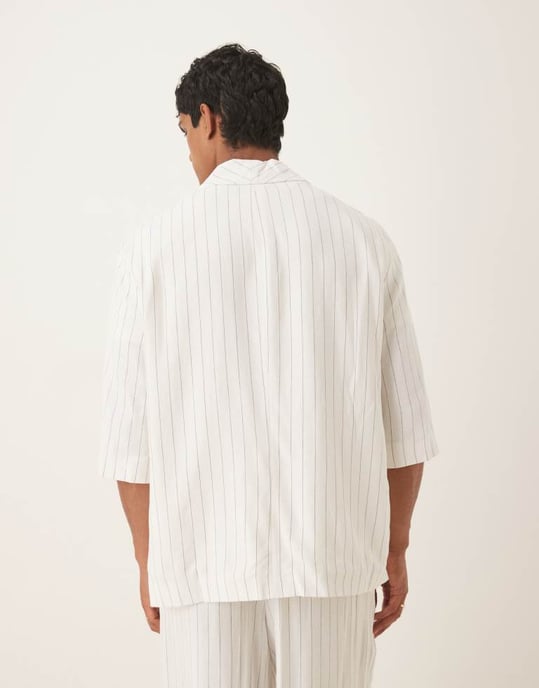 ASOS DESIGN linneblandning slouchy oversized kostymjacka i vit randig - Image 3
