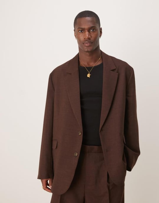ASOS DESIGN avslappnad oversized kostymjacka i brun - Image 1