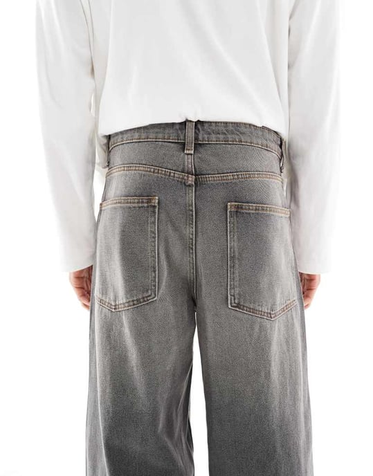 ASOS DESIGN lösa jeans i tvättad svart - Image 4
