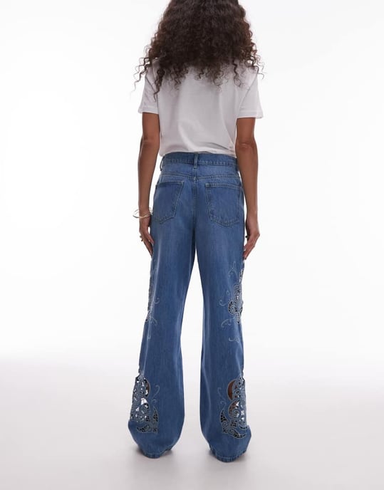 Topshop Kolumnmidja jeans med utskärningsdetaljer i mellanblå - Image 2
