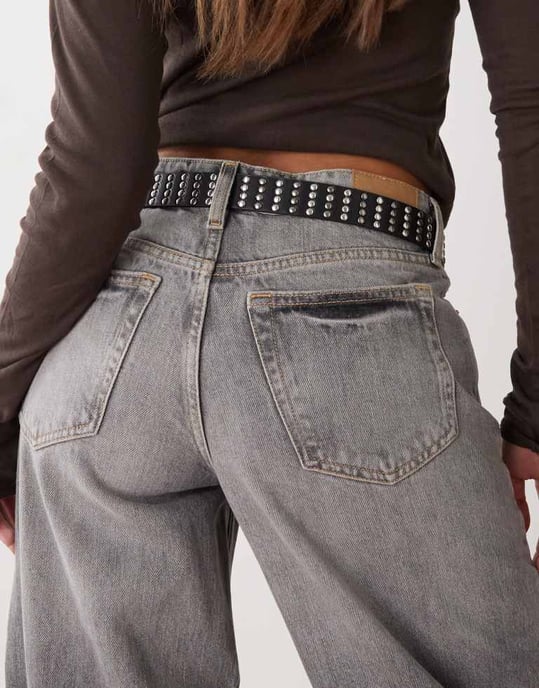 Weekday Ample låghöga baggy jeans i canyongrå tvätt - Image 4