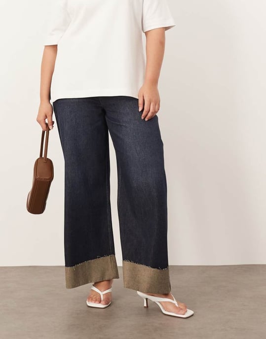 ARRANGE Curve Parker denim hög midja slouchy uppvikta jeans i indigo - Image 2