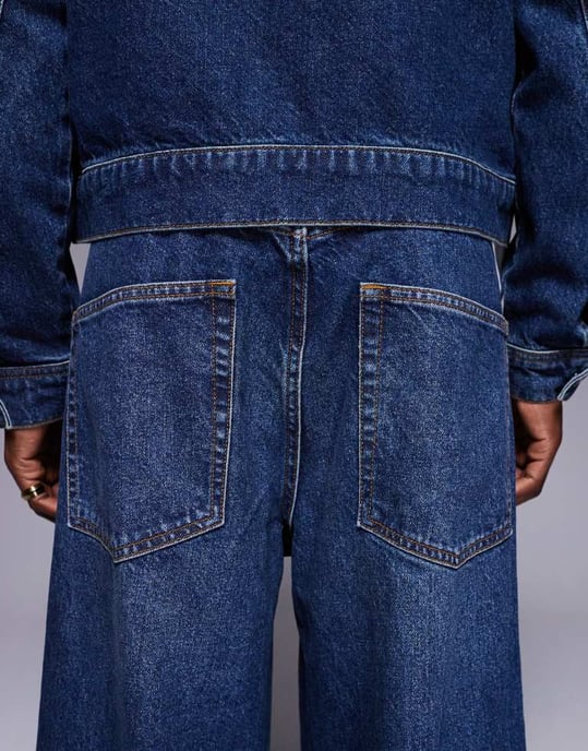 ASOS DESIGN co-ord extremt baggy jeans i medtvätt - Image 4
