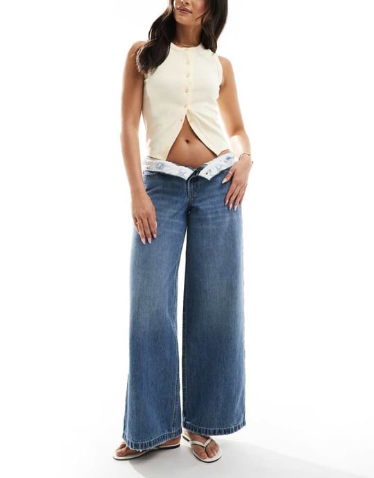 Hollister låg midja curvysuper baggy jeans i medelblå tvätt - Image 1