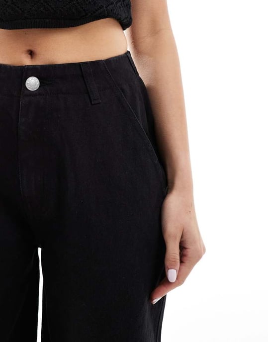 Kaiia exklusiva bomullsrika vida jeans i svart - Image 4