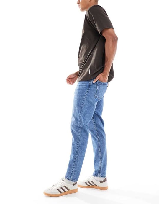 ASOS DESIGN tapered jeans i mid wash blå - Image 3