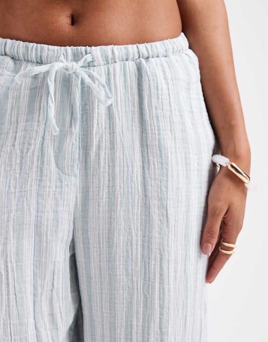 Vero Moda mixa och matcha bomullsbukser i grön rand - Image 2