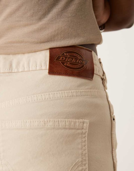 Dickies River Ranch westernbyxor med dubbel knä i off white - Image 4