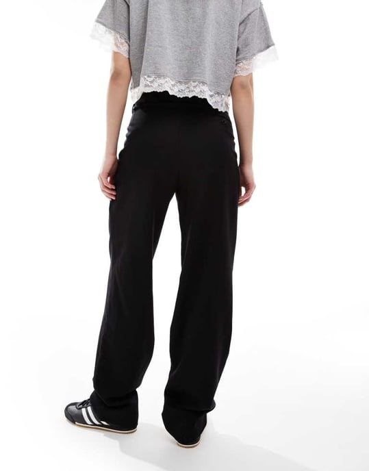 Reclaimed Vintage Revived x Glass Onion slouchy dad trouser in black - Image 4