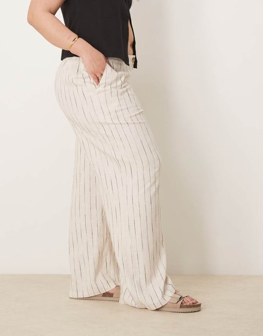 ASOS DESIGN Curve avslappnade raka byxor med linne i naturlig snurrrandig mönster - Image 2