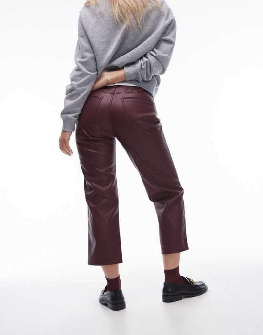 Topshop Hourglass ankle grazer straight leg faux leather trouser in burgundy - Image 3