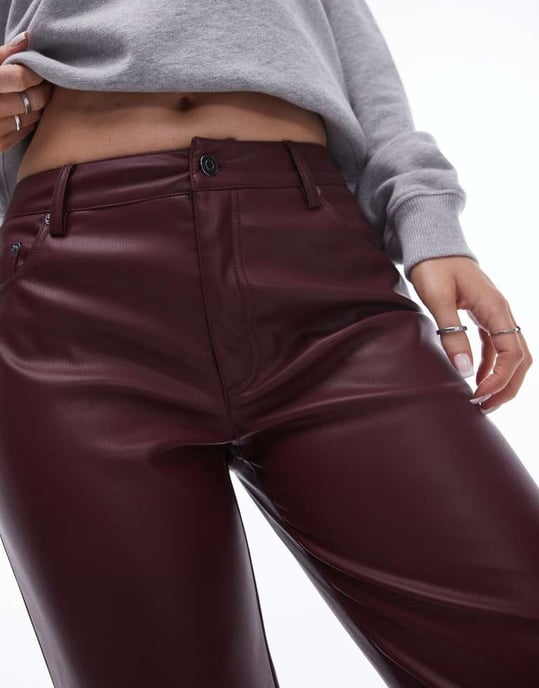 Topshop Hourglass ankle grazer straight leg faux leather trouser in burgundy - Image 4