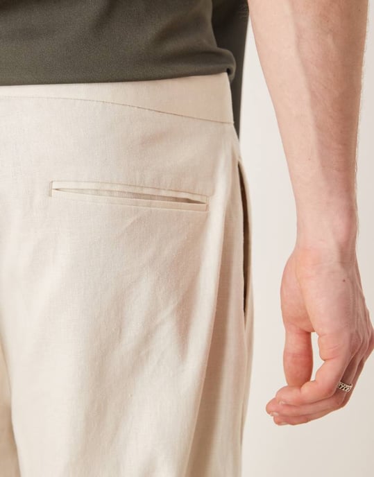 ASOS DESIGN smart oversizad tapered linneblandning byxor med frontveck i vitt - Image 3