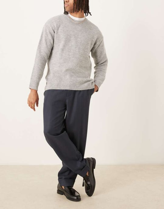 ASOS DESIGN oversized tapered smartbyxor i marinrand med uppvikt fåll - Image 1