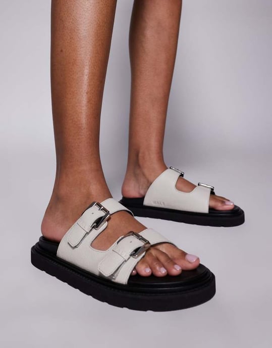 Walk London Budapest dubbelrem sandal i off-white kornläder - Image 2