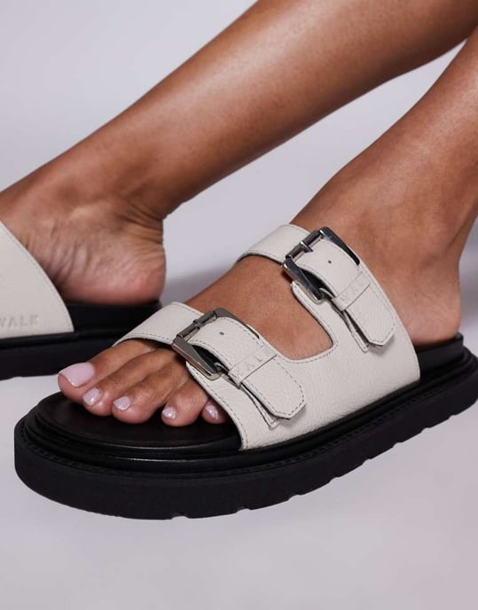 Walk London Budapest dubbelrem sandal i off-white kornläder - Image 4